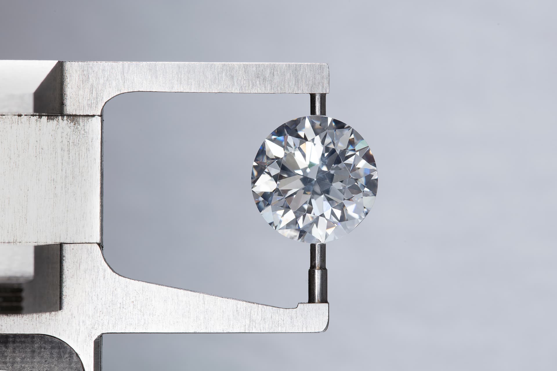 Rachat de perles & pierres précieuses à Paris 2e